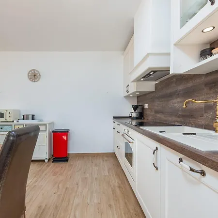Ivo Zadarvillas Villa Vinjerac
