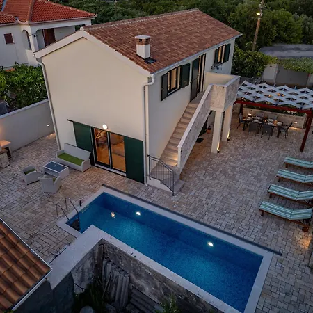 Ivo Zadarvillas Vinjerac